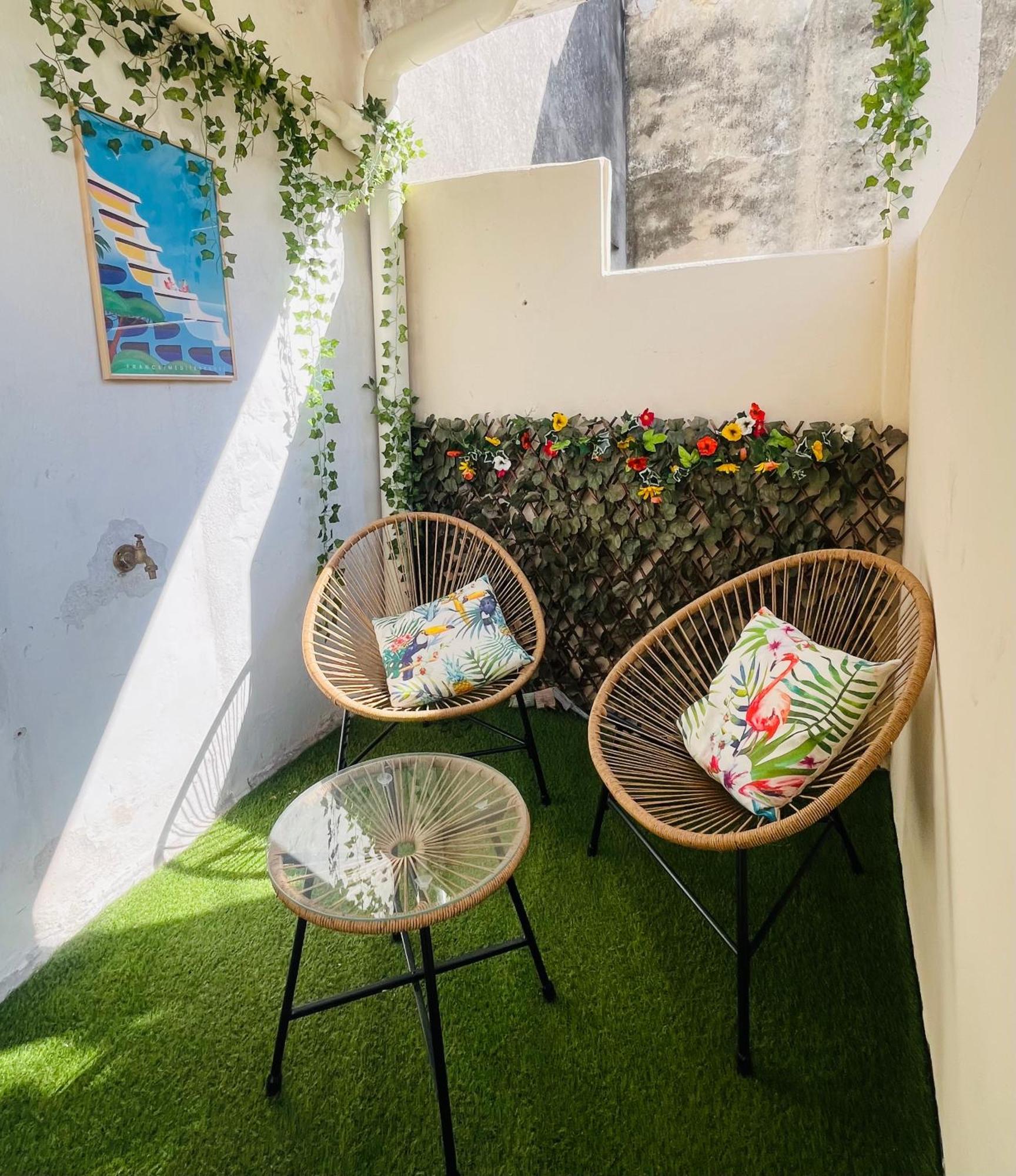 Апартаменты Escapade Vintage Avec Terrasse En Centre Historique Ла-Рошель Экстерьер фото